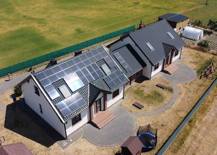 Instalacja fotowoltaiczna o mocy 9,88 KW w miejscowości Pruszcz